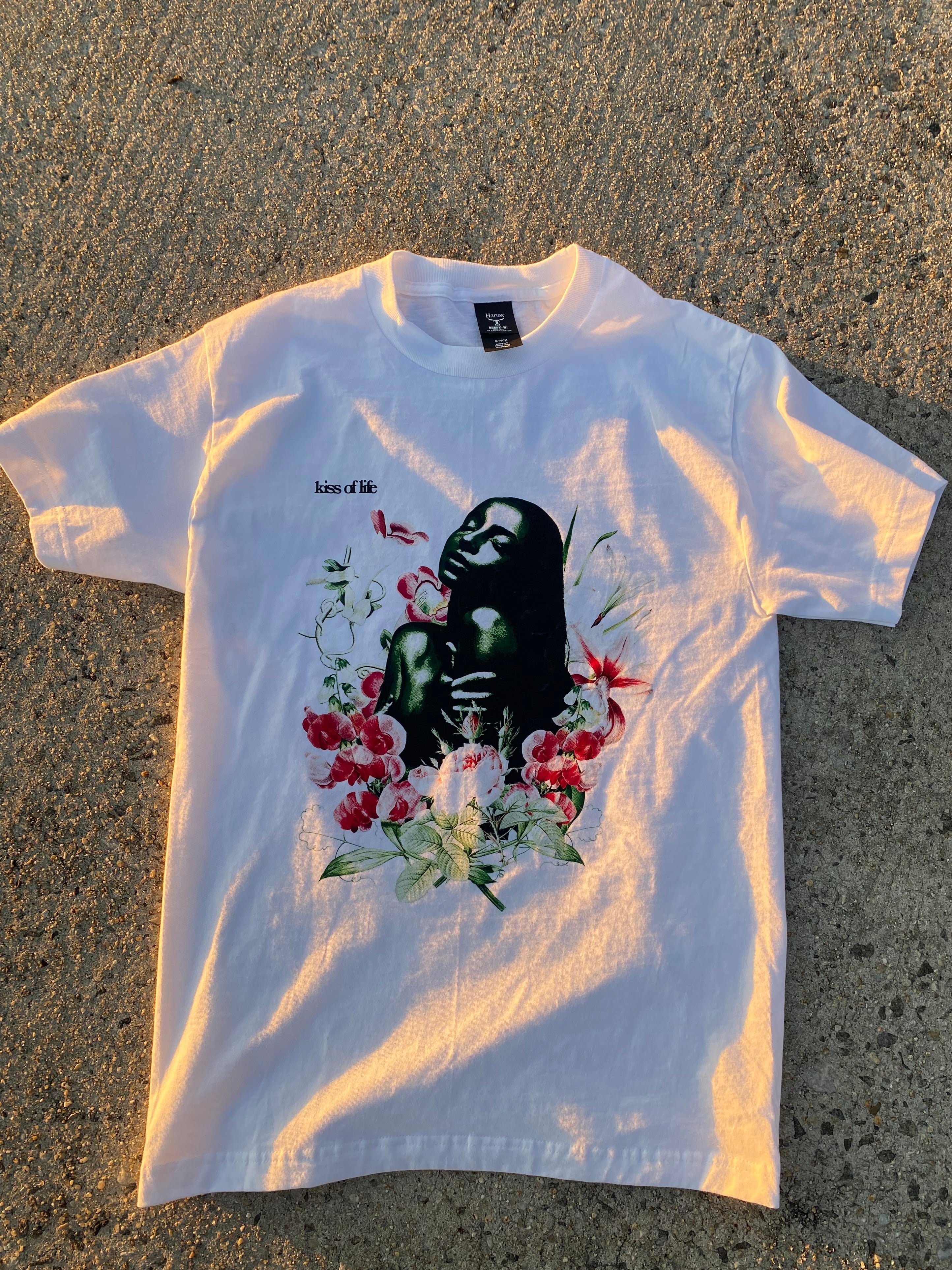 Kiss Of Life Tee